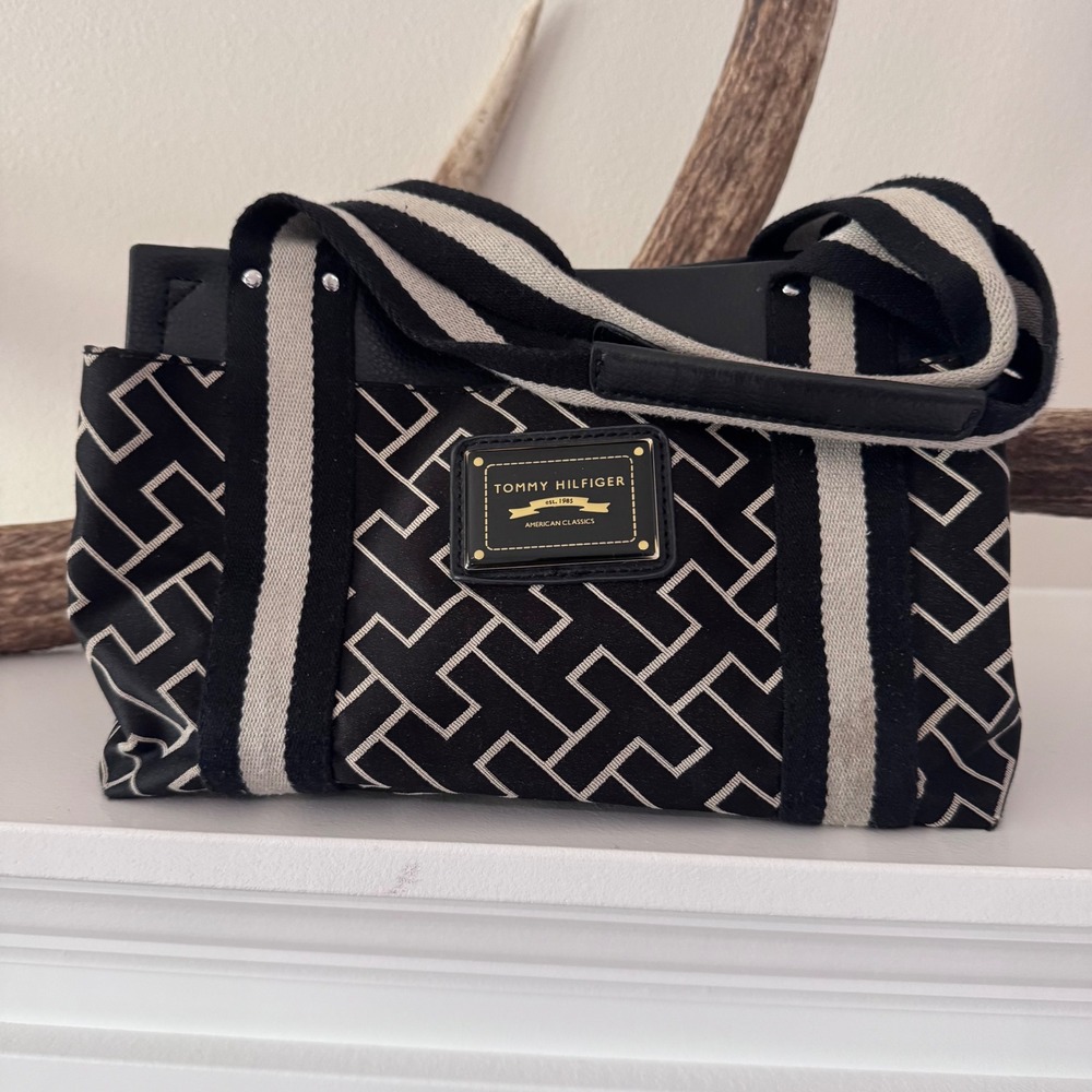 Tommy Hilfiger American Classics Black White Monogram Geometric Tote Bag Handbag